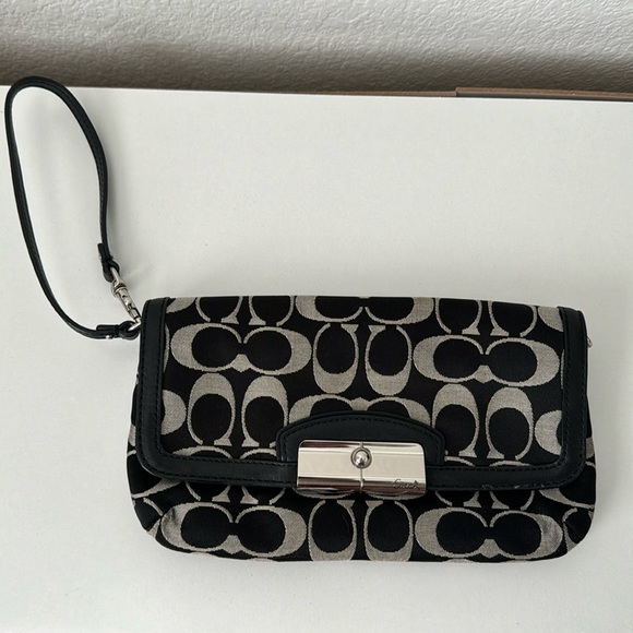 Coach Wristlet - Picture 1 of 2